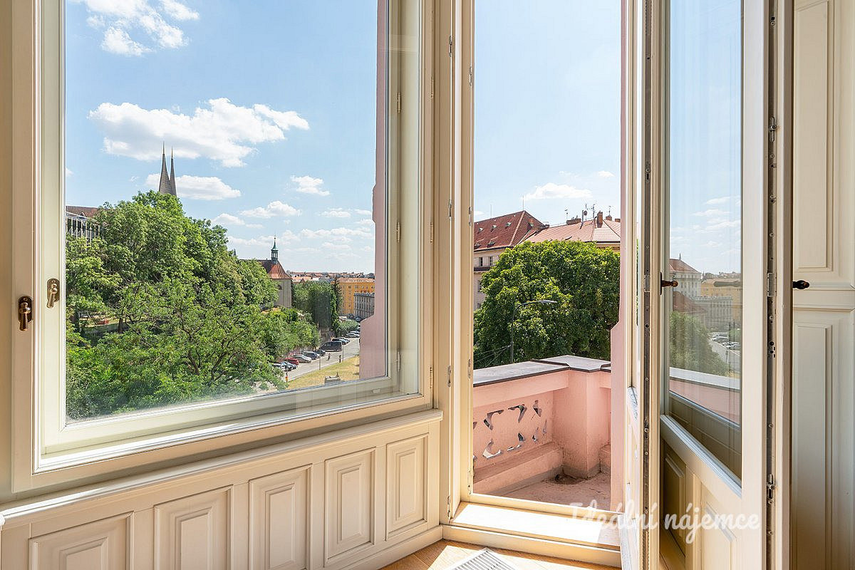 Pronájem bytu 3+kk 94 m² — photo 4