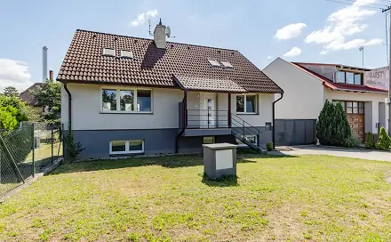 Pronájem domu 175 m² s pozemkem 722 m², Kunovice