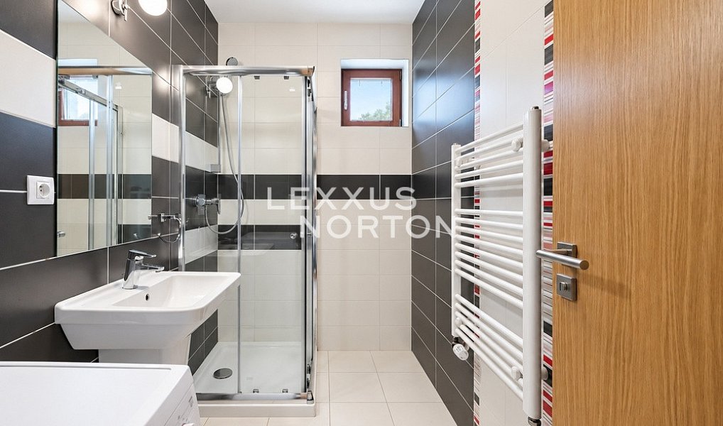 Pronájem domu 163 m² s pozemkem 600 m², Roztoky – náhled fotky 14