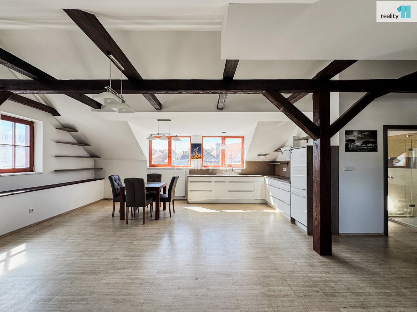 Prodej komerčního objektu (jiného typu) 541 m² — photo 2