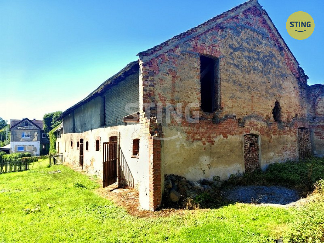 Prodej domu 200 m² s pozemkem 2 439 m² — photo 4