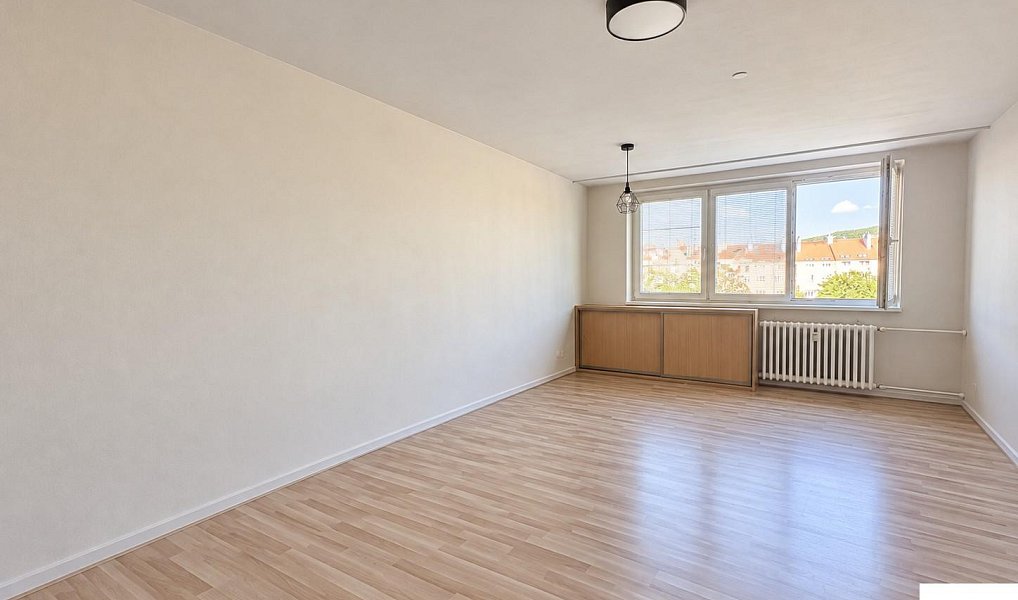 Pronájem bytu 3+1 72 m², Praha – náhled fotky 2