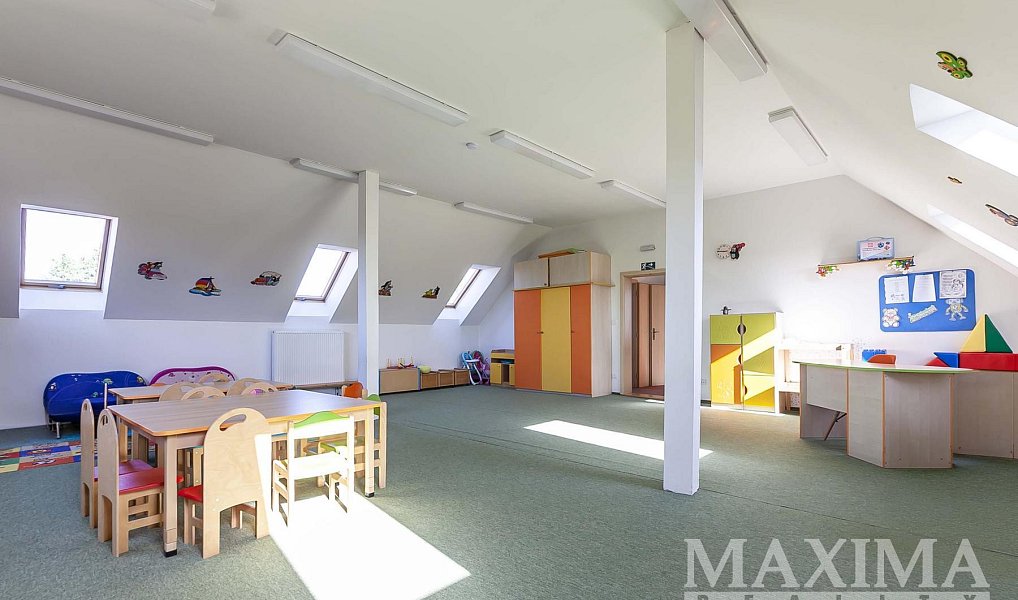 Prodej komerčního objektu (jiného typu) 237 m², Úvaly – náhled fotky 18