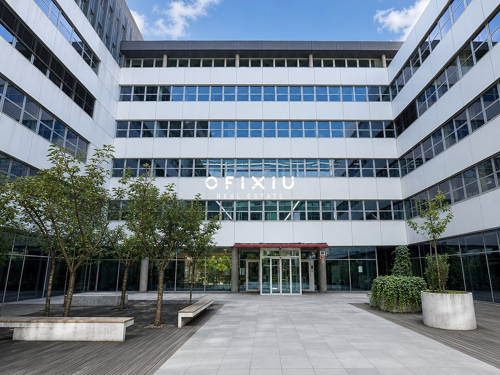 Pronájem kanceláře 2 208 m² – fotografie 4