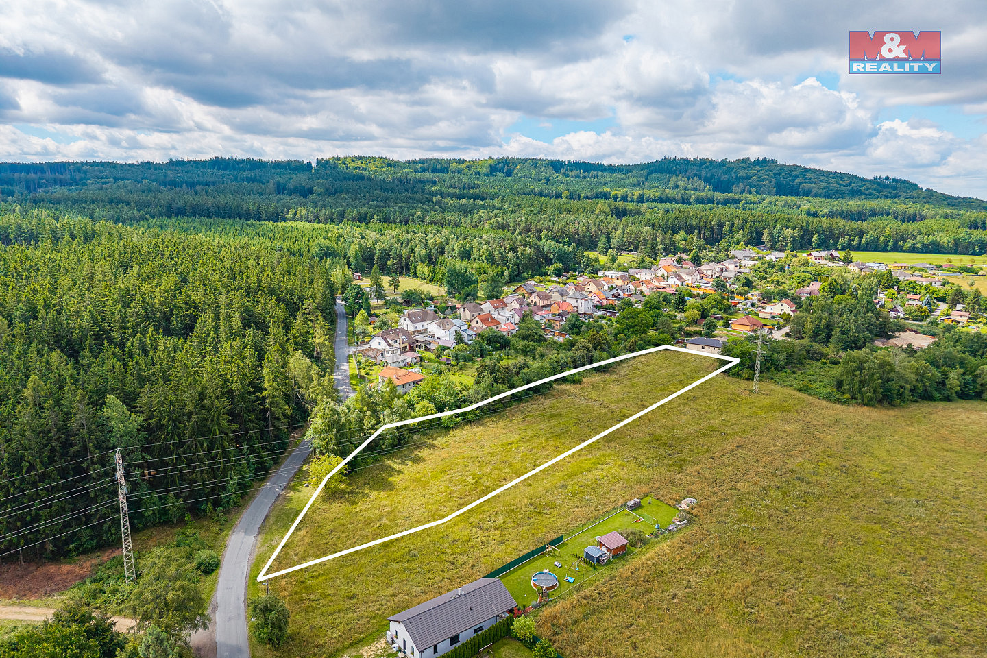 Prodej stavebního pozemku 6 820 m²