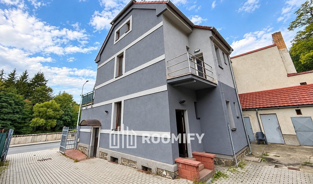 Prodej bytu 3+kk 88 m², Tábor – náhled fotky 2