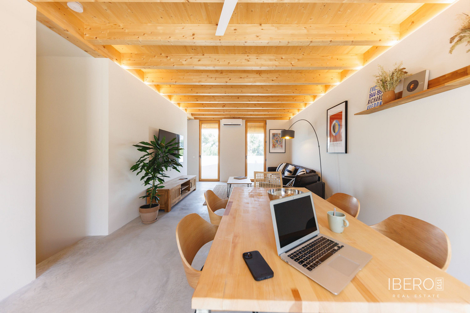 Prodej domu 299 m² s pozemkem 184 m²