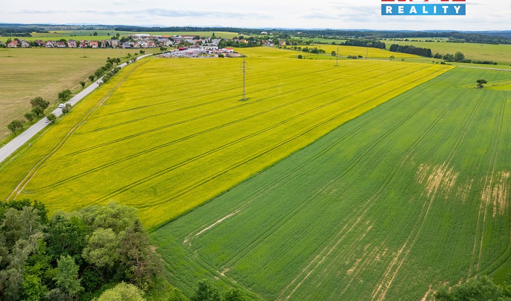 Prodej pole 19 767 m², Slapy – náhled fotky 6