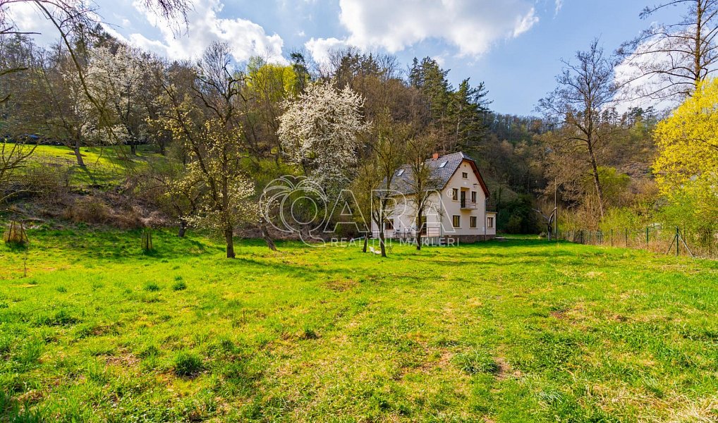 Prodej bytu 3+1 91 m², Beroun – náhled fotky 29