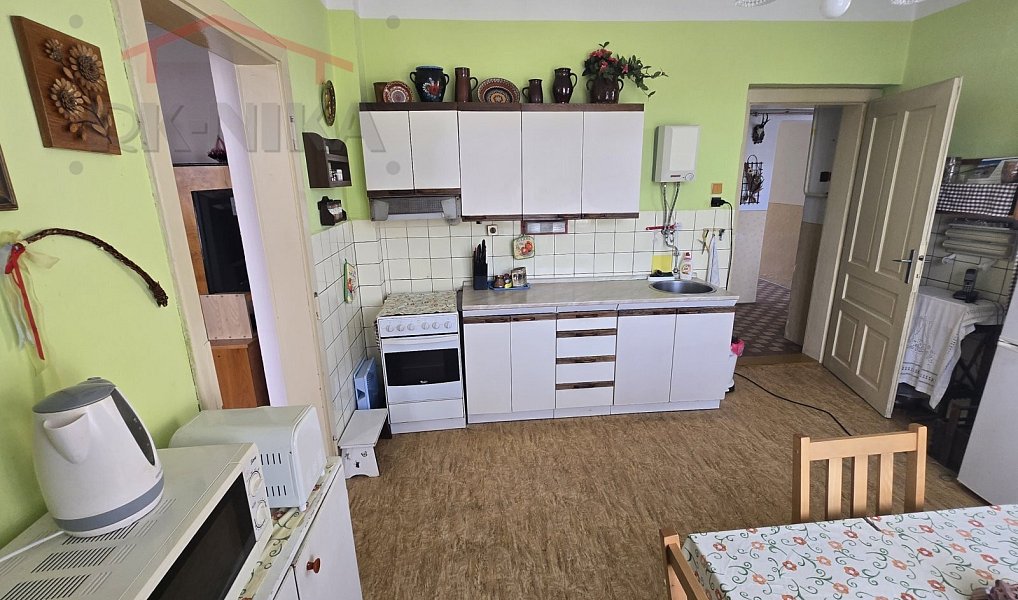 Prodej domu 183 m² s pozemkem 484 m², Semily – náhled fotky 9