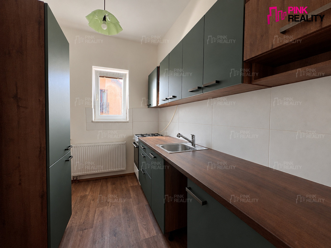 Prodej domu 224 m² s pozemkem 819 m² – fotografie 2