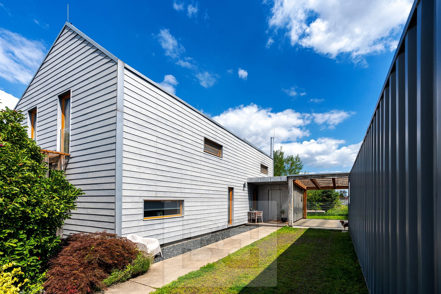 Prodej domu 201 m² s pozemkem 801 m² – fotografie 3