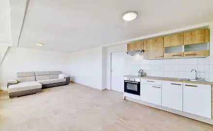 Pronájem bytu 2+kk 60 m², Chebská, Aš, okres Cheb