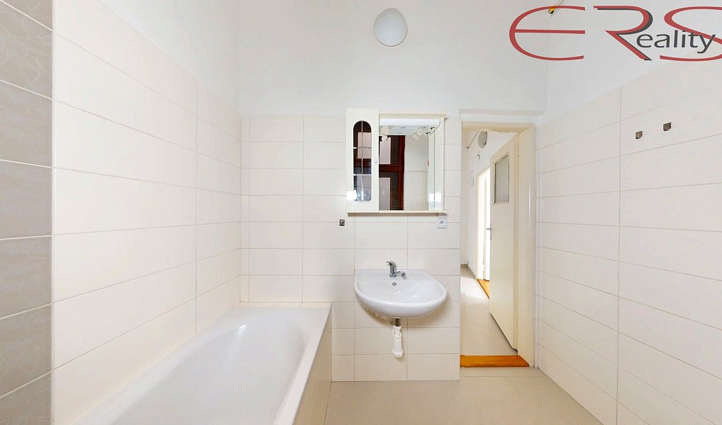 Pronájem bytu 2+kk 68 m², Liberec – náhled fotky 10