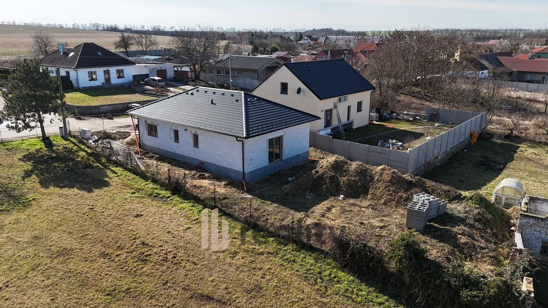 Prodej domu 102 m² s pozemkem 647 m² — photo 4