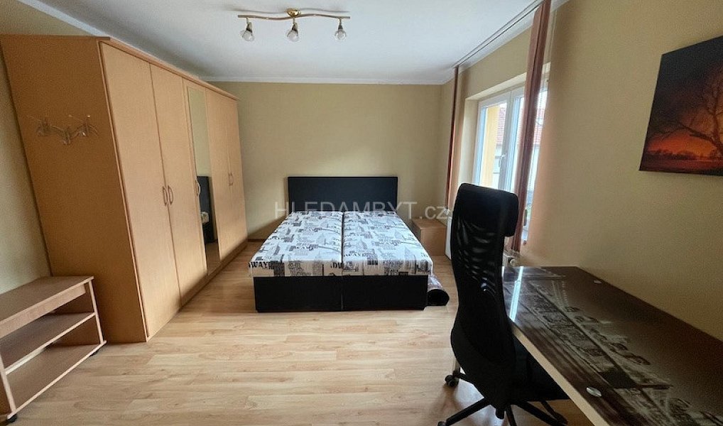 Pronájem bytu 2+kk 36 m², Praha – náhled fotky 8