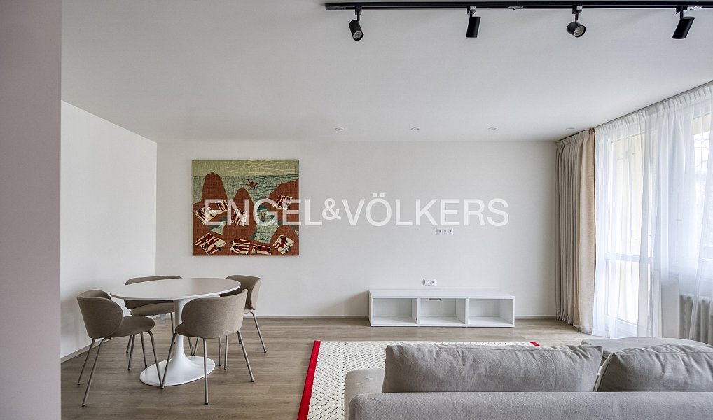 Pronájem bytu 2+kk 62 m², Praha – náhled fotky 4