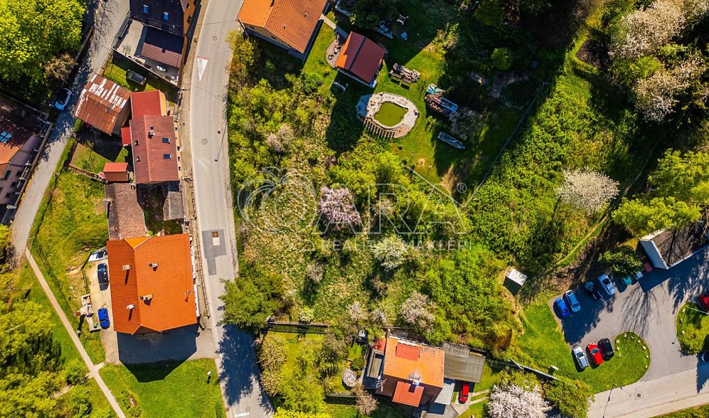 Prodej komerčního pozemku 1 340 m², Větřní – náhled fotky 2