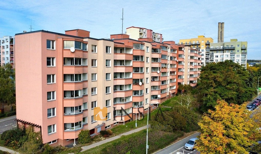 Prodej bytu 4+1 99 m², Praha – fotka 1 z 24