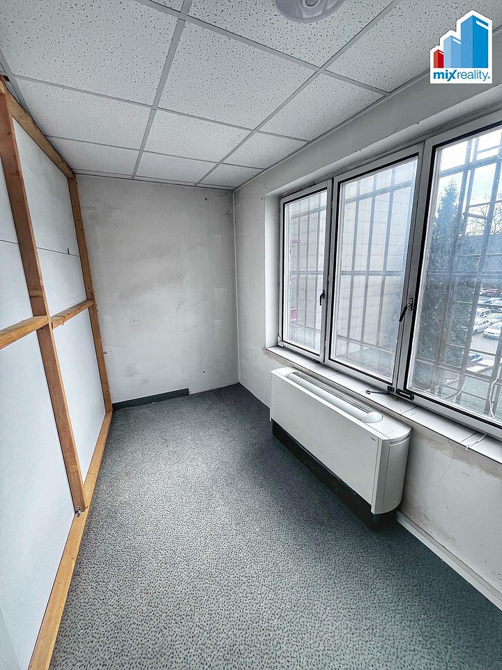 Pronájem skladovacích prostor 1 m² — photo 4