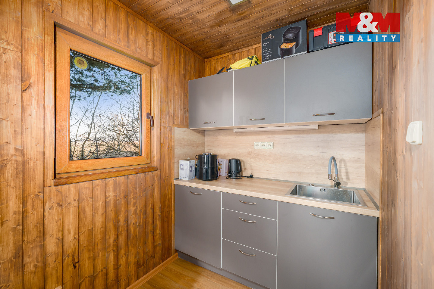 Prodej chaty/chalupy 32 m² s pozemkem 331 m² – pohled 6