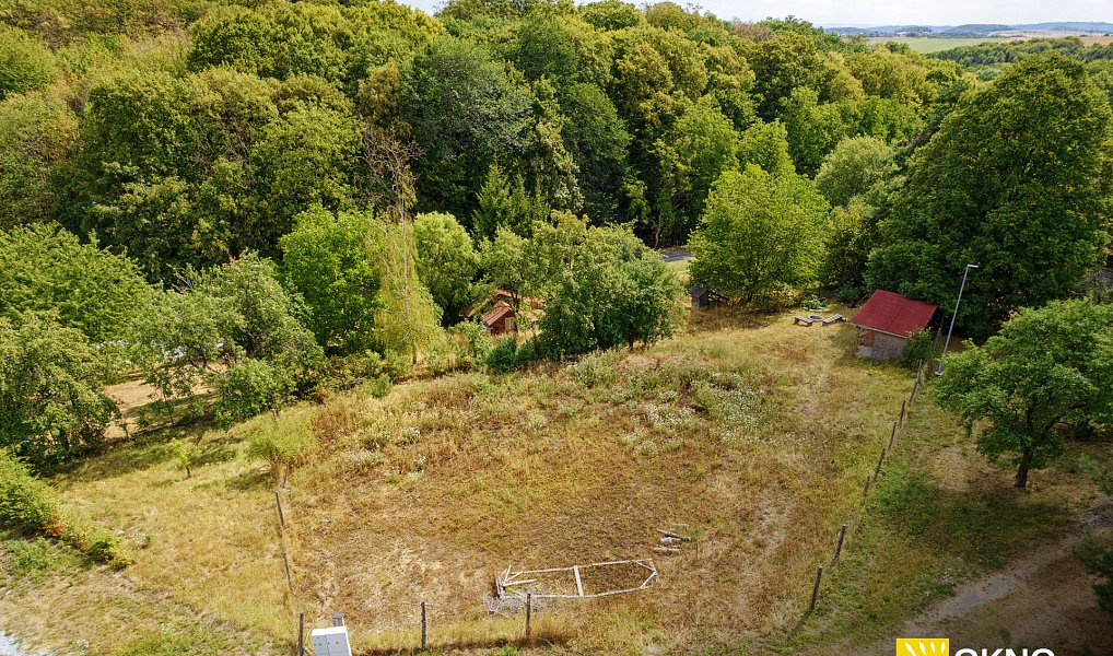 Prodej stavebního pozemku 1 182 m², Braníškov – náhled fotky 4