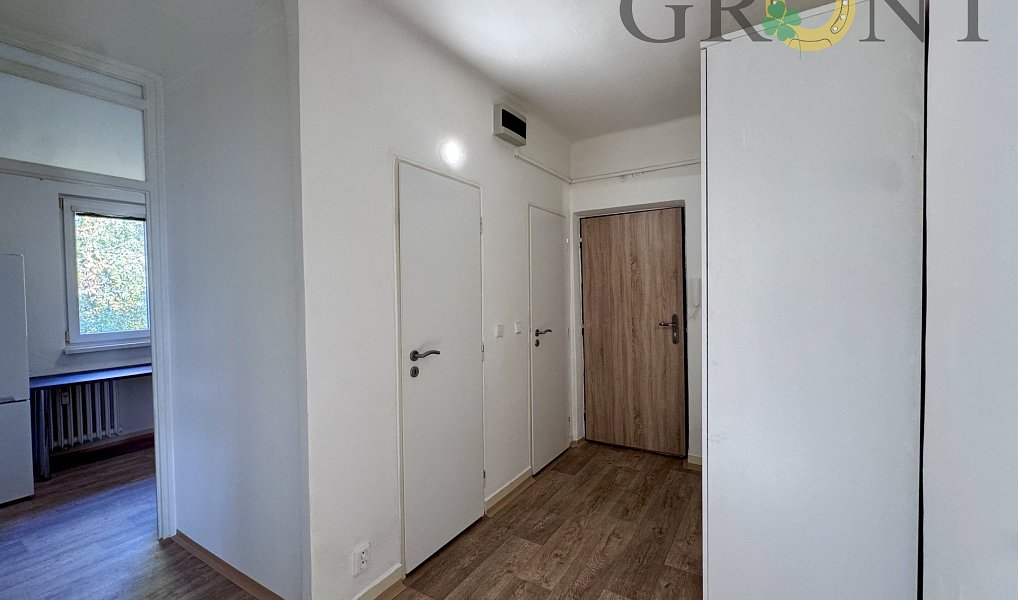 Pronájem bytu 2+1 54 m², Karviná – náhled fotky 3