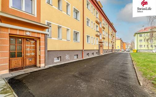 Prodej bytu 3+1 66 m², Komenského, Ostrov, okres Karlovy Vary