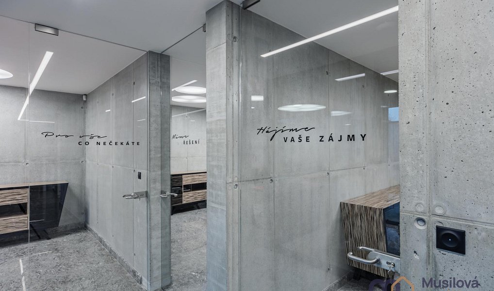 Prodej kanceláře 243 m², Teplice – náhled fotky 13