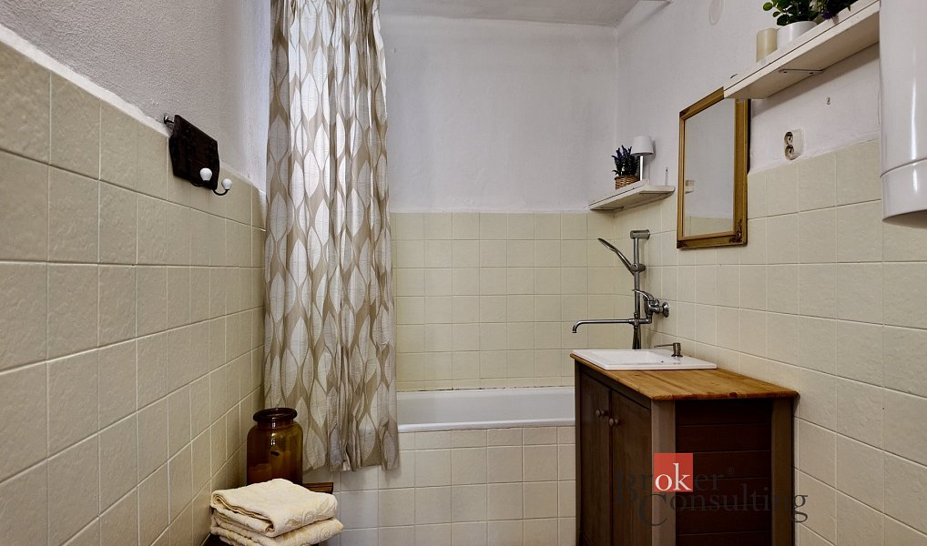 Prodej domu 140 m² s pozemkem 2 166 m², Štítary – náhled fotky 14