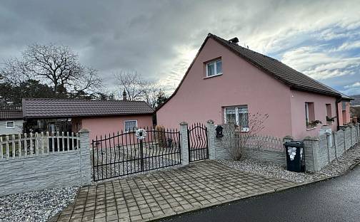 Prodej domu 146 m² s pozemkem 911 m², Podbořany - Buškovice, okres Louny