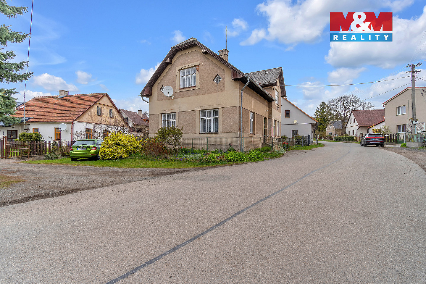 Prodej domu 100 m² s pozemkem 253 m² — photo 2