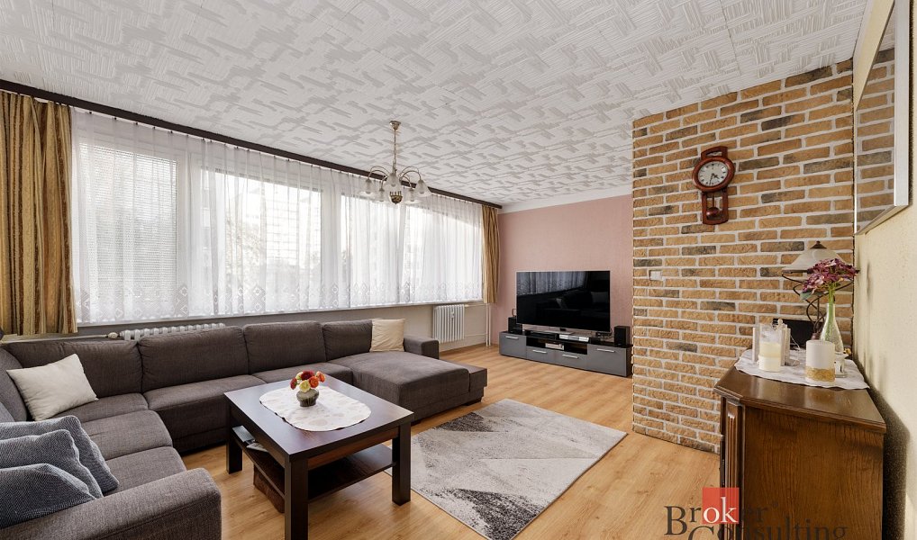 Prodej bytu 3+kk 75 m², Kladno – náhled fotky 2