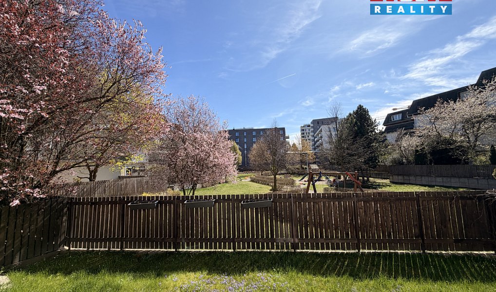 Prodej bytu 2+kk 87 m², Praha – náhled fotky 13