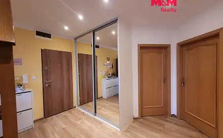 Prodej bytu 4+kk 97 m², Rohožnická, Praha 9 - Újezd nad Lesy
