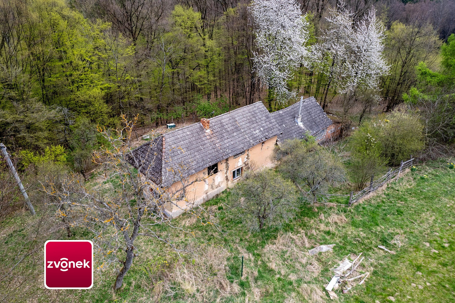 Prodej domu 210 m² s pozemkem 3 984 m²