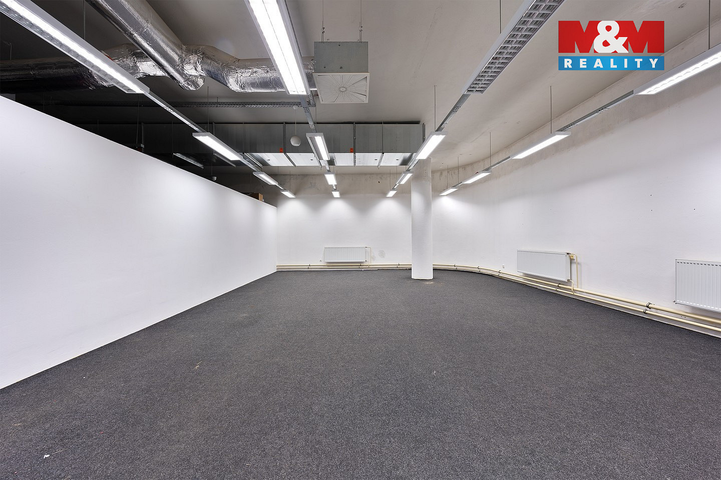 Pronájem obchodních prostor 87 m² — photo 2