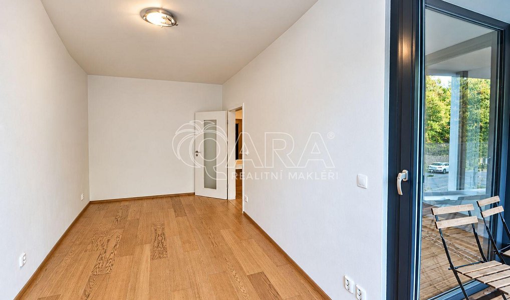 Prodej bytu 2+kk 59 m², Praha – náhled fotky 9
