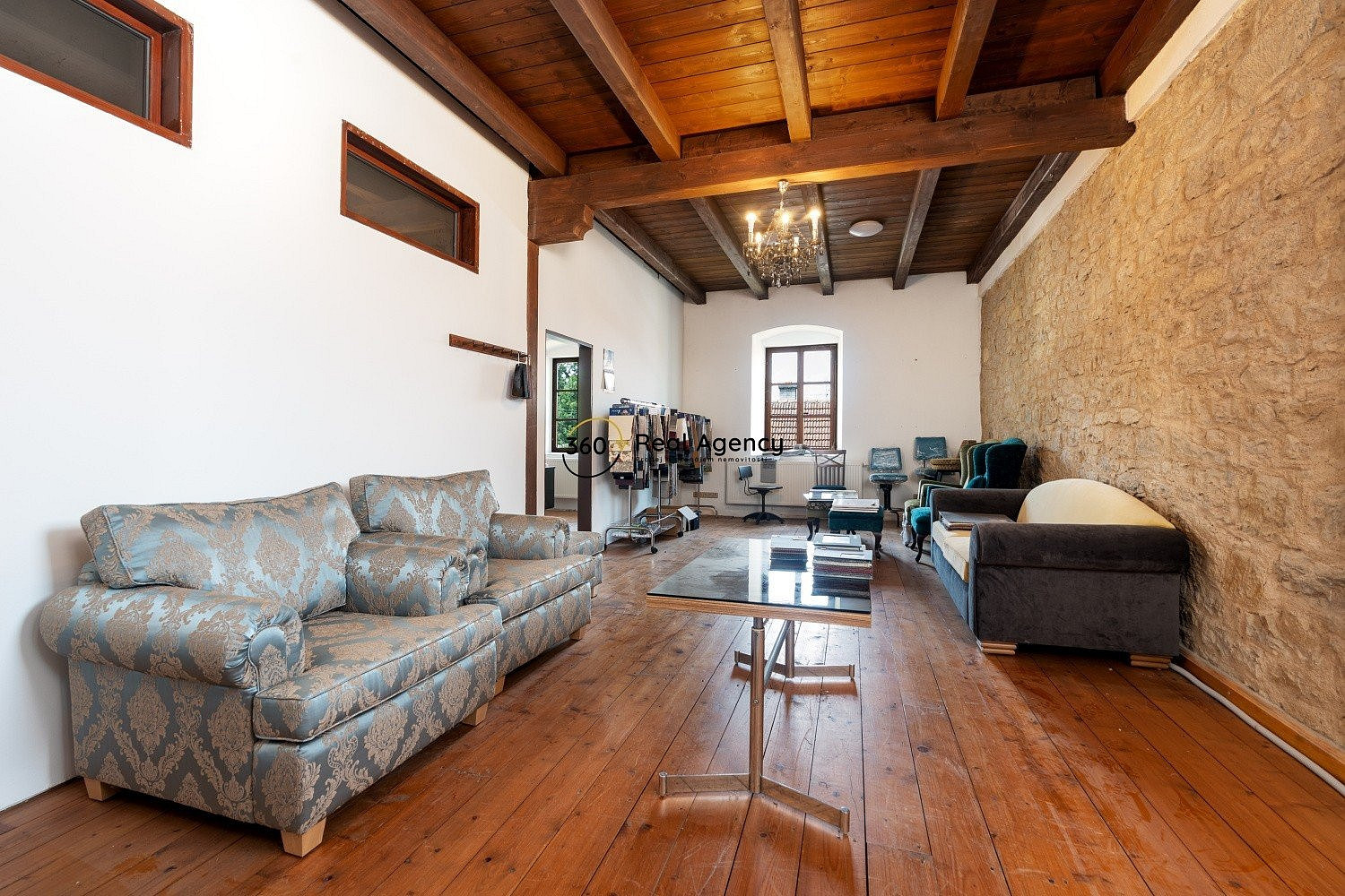 Prodej výrobních prostor 1 100 m² — photo 3