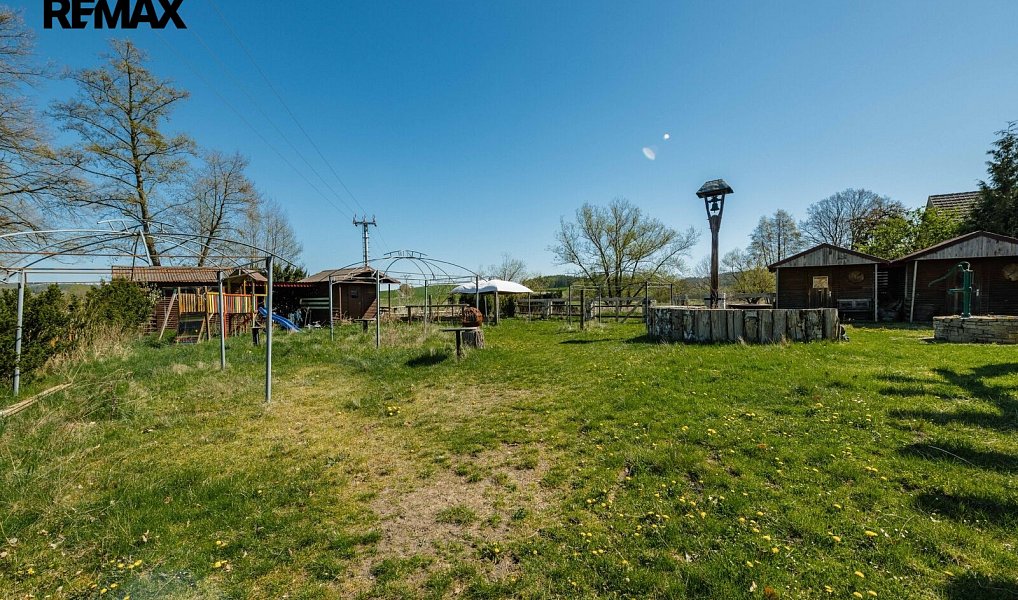 Prodej zemědělského objektu 770 m², Buzice – náhled fotky 17