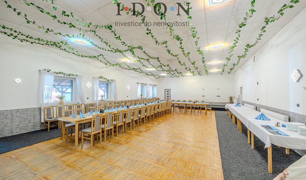 Prodej restaurace 500 m², Kozlovice – náhled fotky 8