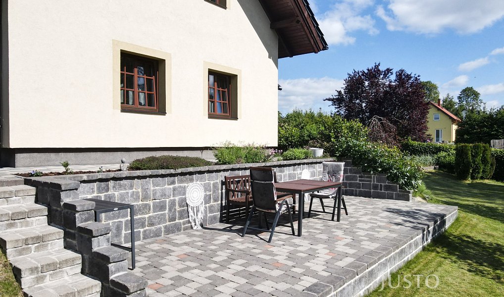 Prodej domu 256 m² s pozemkem 1 947 m², Dlouhá Stráň – náhled fotky 10