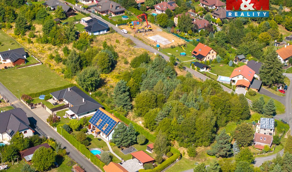 Prodej stavebního pozemku 1 004 m², Březí – náhled fotky 10