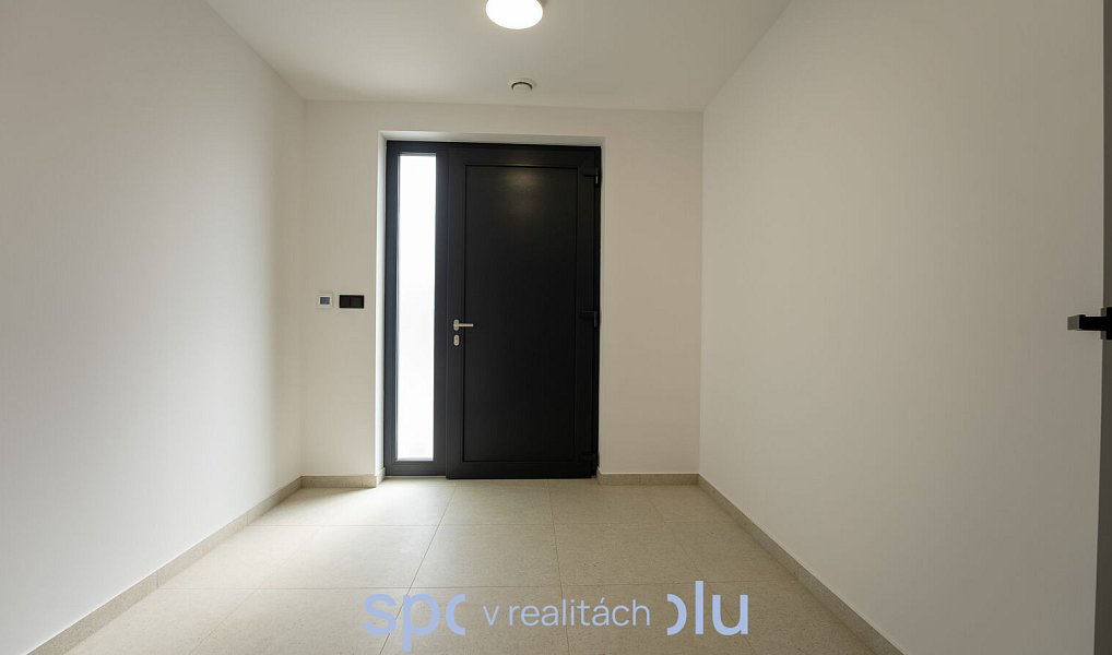 Prodej domu 113 m² s pozemkem 702 m², Zlámanec – náhled fotky 41