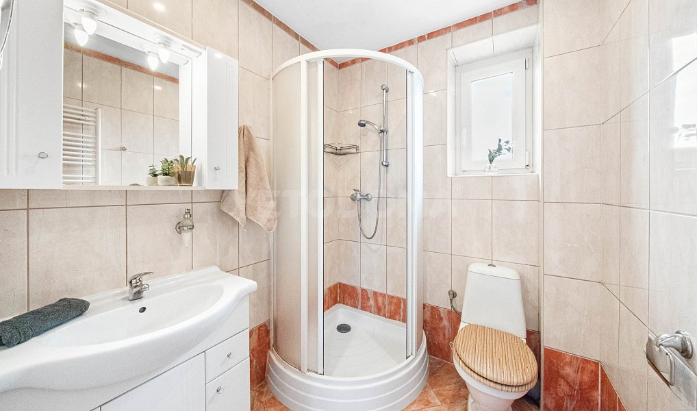 Prodej domu 176 m² s pozemkem 466 m², Plzeň – náhled fotky 27