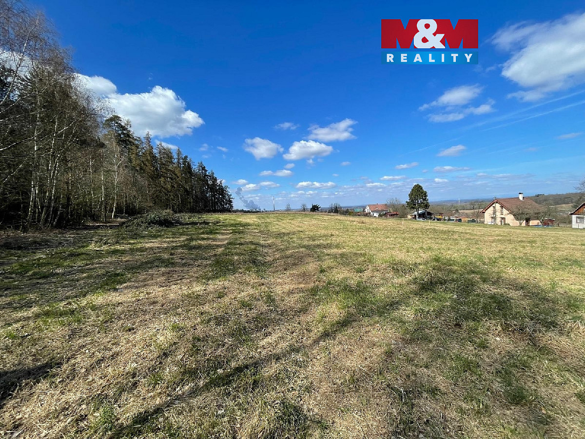 Prodej stavebního pozemku 1 297 m²