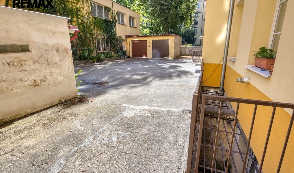 Prodej bytu 2+kk 57 m², Praha – náhled fotky 20