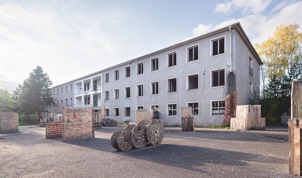 Prodej komerčního objektu (jiného typu) 2 000 m², Pernarec – náhled fotky 5