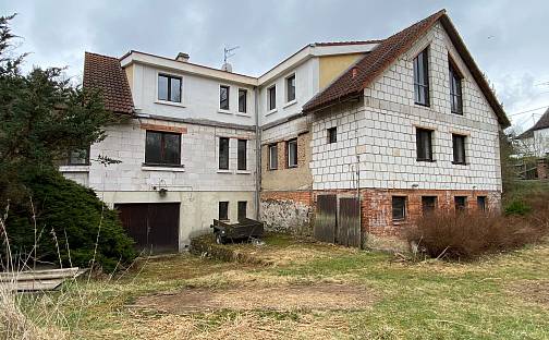 Prodej domu 273 m² s pozemkem 2 390 m², Mlečice, okres Rokycany