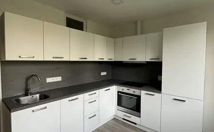 Pronájem bytu 2+1 58 m², Trávník, Přerov - Přerov I-Město